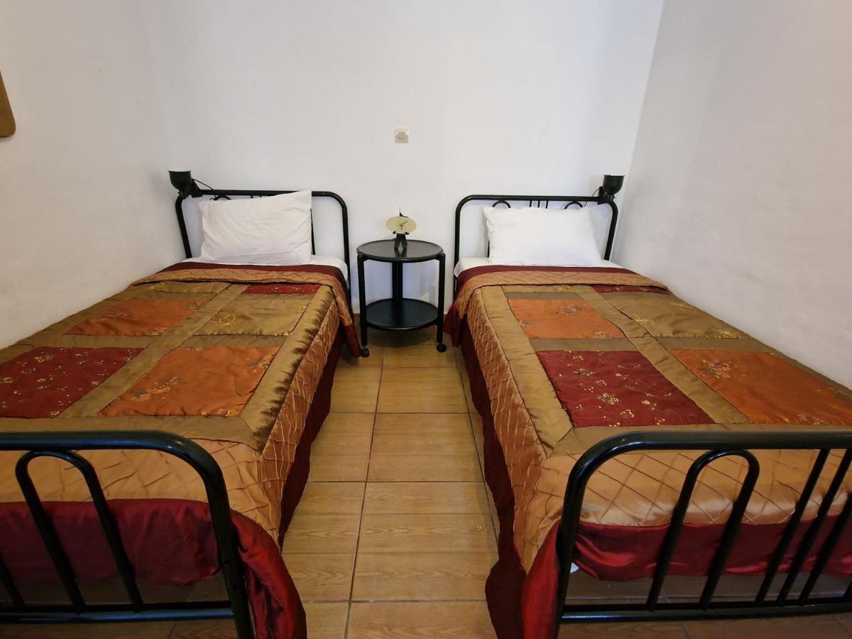 Maria'S Apartments Pigi  Ngoại thất bức ảnh
